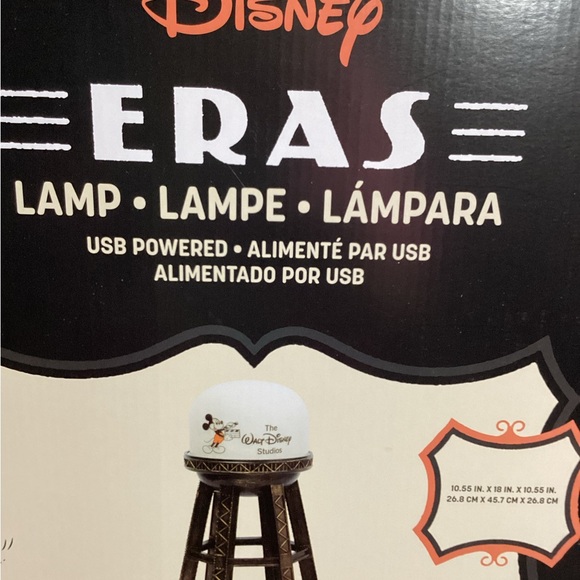 SOLD………Disney ERAS Lamp “The Walt Disney Studios” Water Tower - Picture 12 of 15